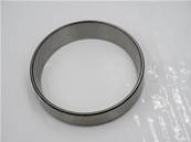 Cuvette de roulement John Deere YZ104280