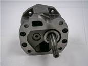 Pompe de transmission John Deere 8430800