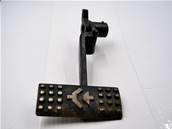 Pédale d'embrayage occasion John Deere T186620-US