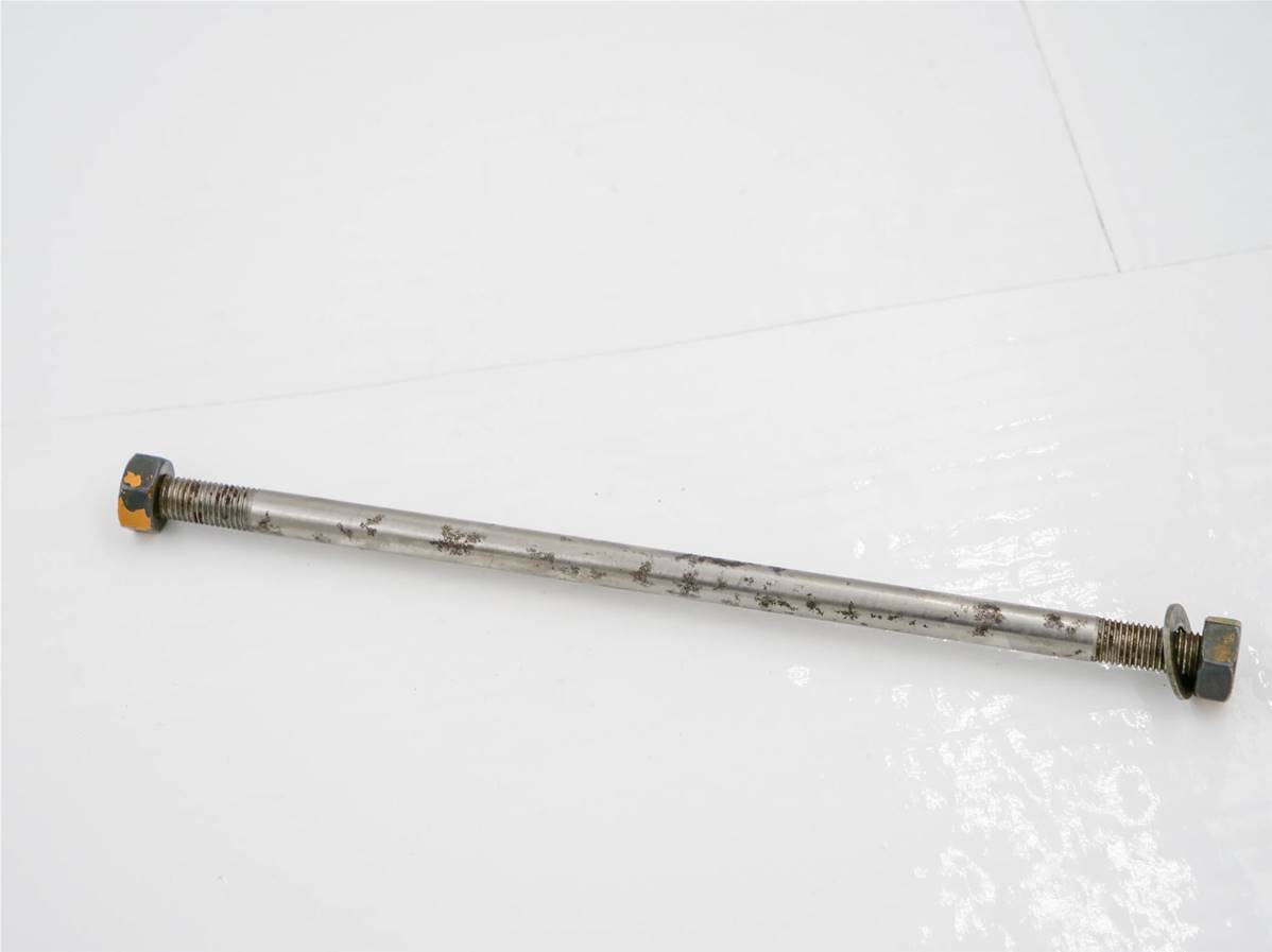 Tige filetée de distributeur occasion John Deere AT169173-US