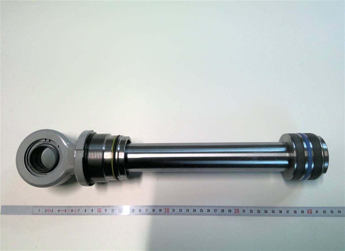 Tige pour LM013203 incluant piston et culasse 750/6/7/9000 Log Max RE013510-KIT