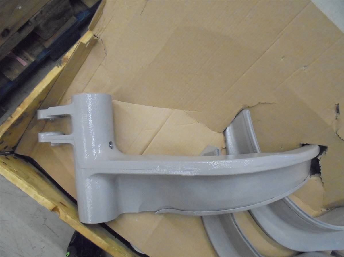 Couteau gauche complet 6000V Log Max RE043520